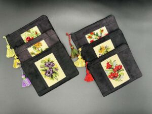Täschchen aus Gobline -Textilkunsthandwerk Monca-art - Monica Schachl Textilart - Gobelin neu interpretiert